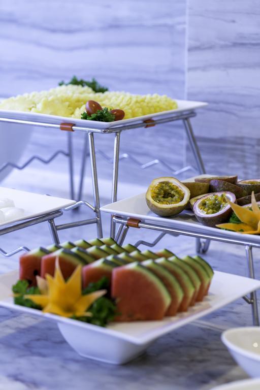 Calista Sai Gon Hotel Ho Chi Minh-stad Buitenkant foto