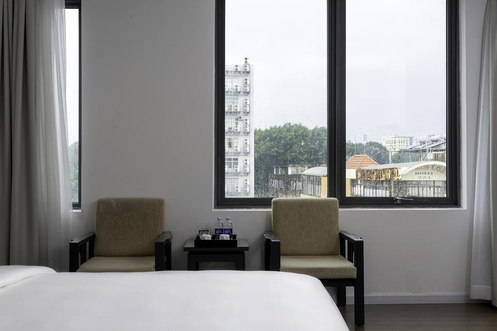 Calista Sai Gon Hotel Ho Chi Minh-stad Buitenkant foto